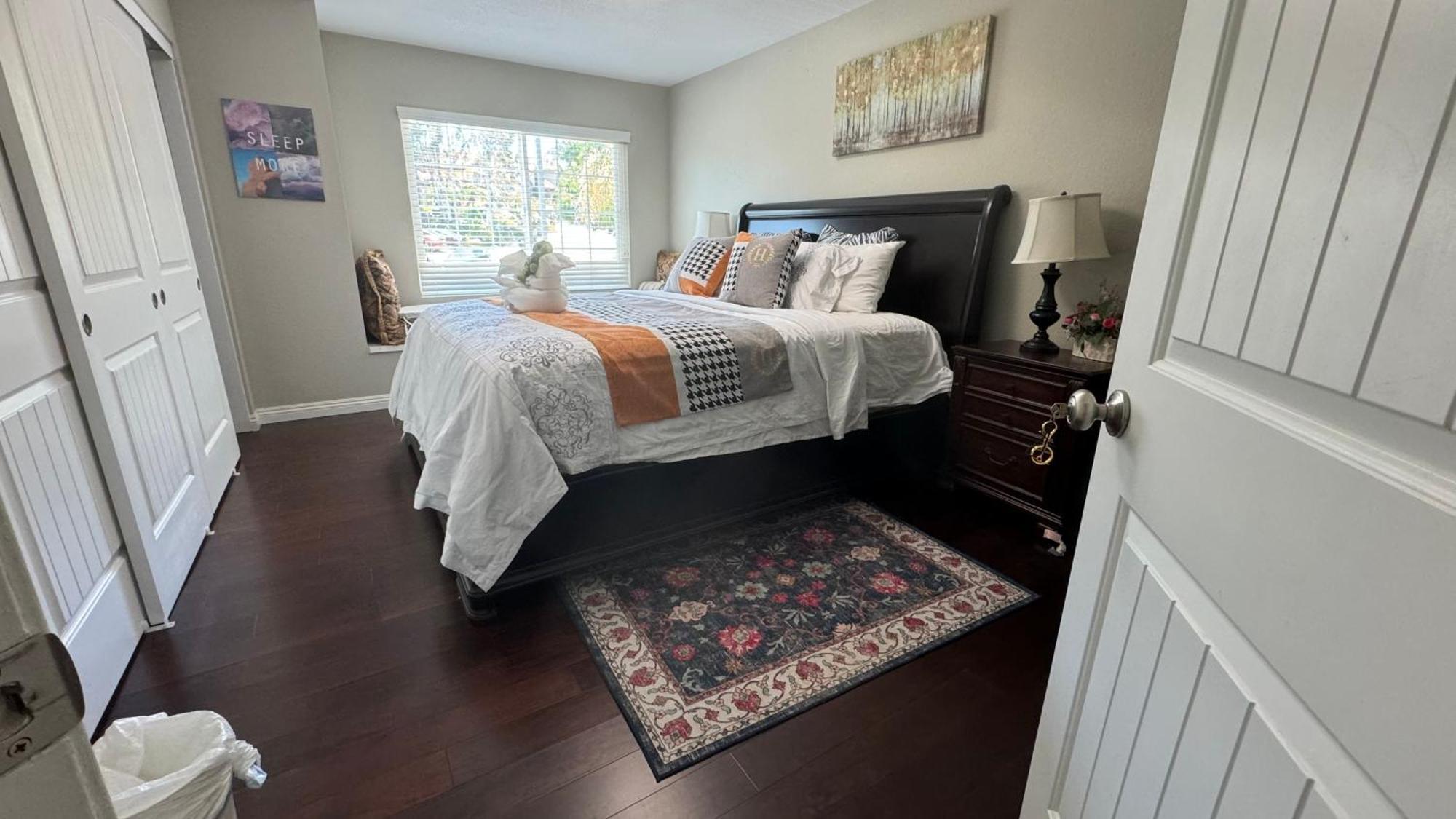 2#Family Suite King Bed Room ชีโนฮิลส์ ภายนอก รูปภาพ